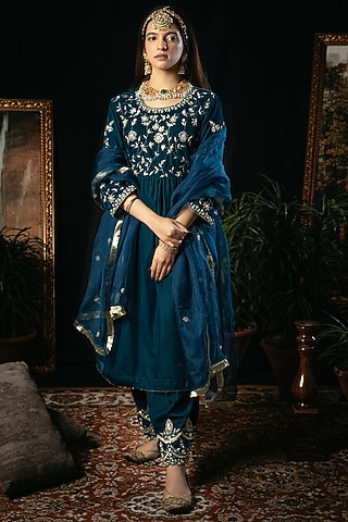 Cobalt Blue Hand Embroidered Kurta Set by Firozi