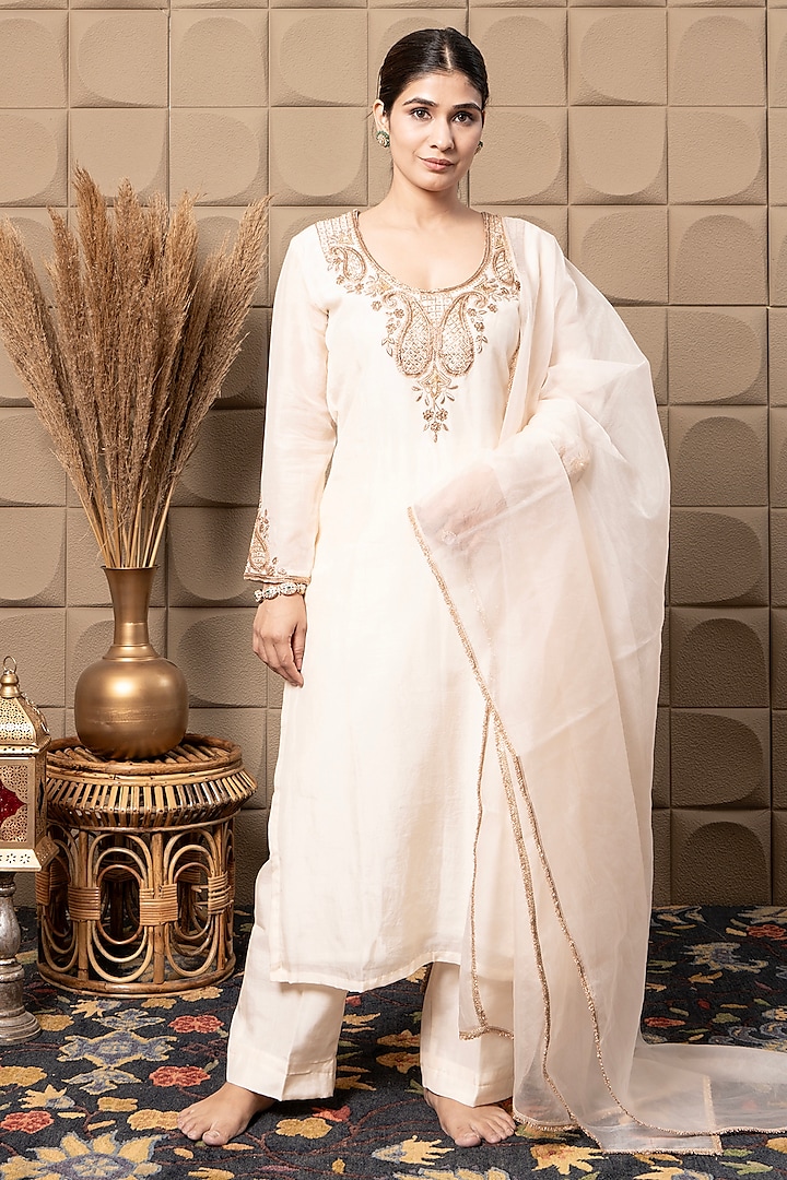 Ivory Cotton Silk Sequins & Cutdana Embroidered Straight Kurta Set by Flamingo - the label at Pernia's Pop Up Shop