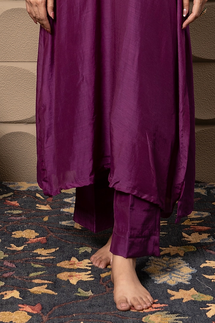 Purple Cotton Silk Sequins & Cutdana Embroidered Kaftan Kurta Set by Flamingo - the label at Pernia's Pop Up Shop