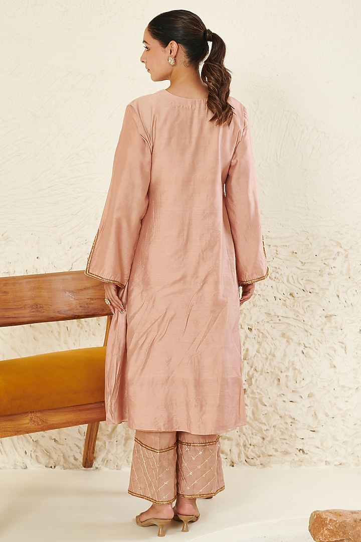 Peach Chanderi Embroidered Kurta Set by Flamingo - the label at Pernia's Pop Up Shop