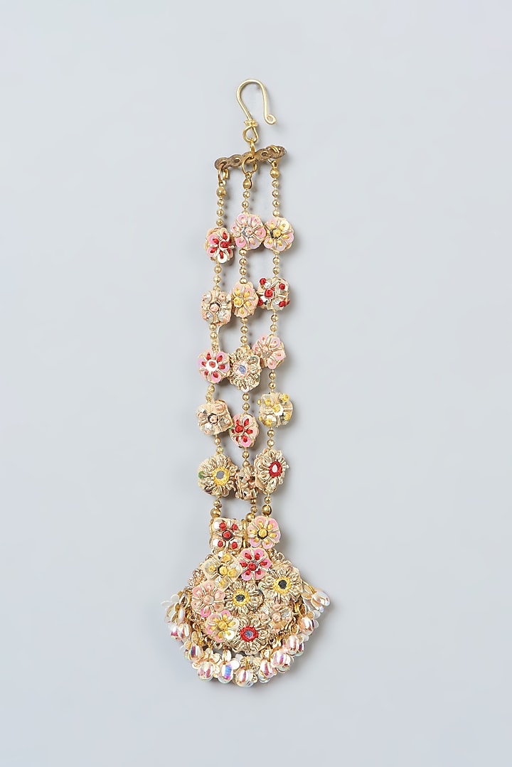 Kasab Hand Embroidered Maang Tikka by Fooljhadi at Pernia's Pop Up Shop