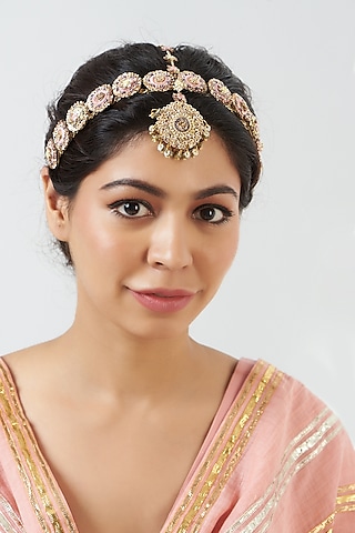 Hand Embroidered Brass Maang Tikka by Fooljhadi
