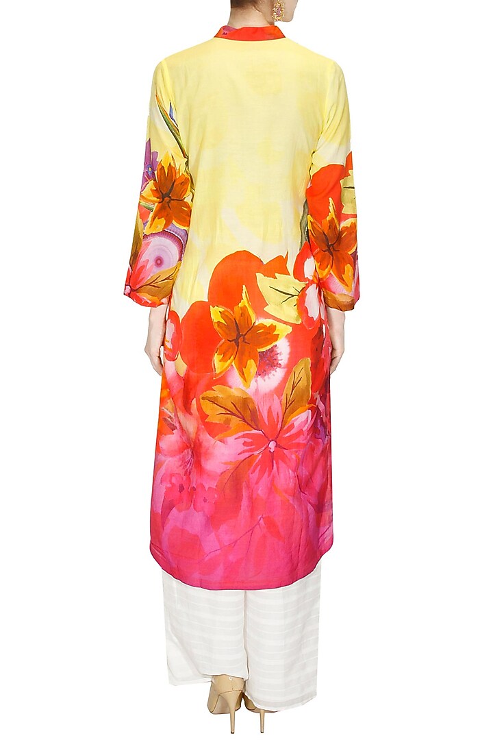 Yellow embroidered floral print kurta set available only at Pernia's Pop-Up Shop.