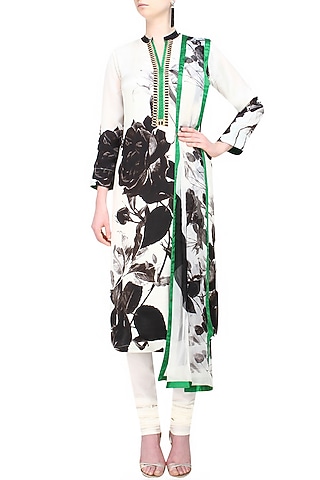 Off white and black floral printed kurta with dupatta by Flamingo By Shubhani Talwar