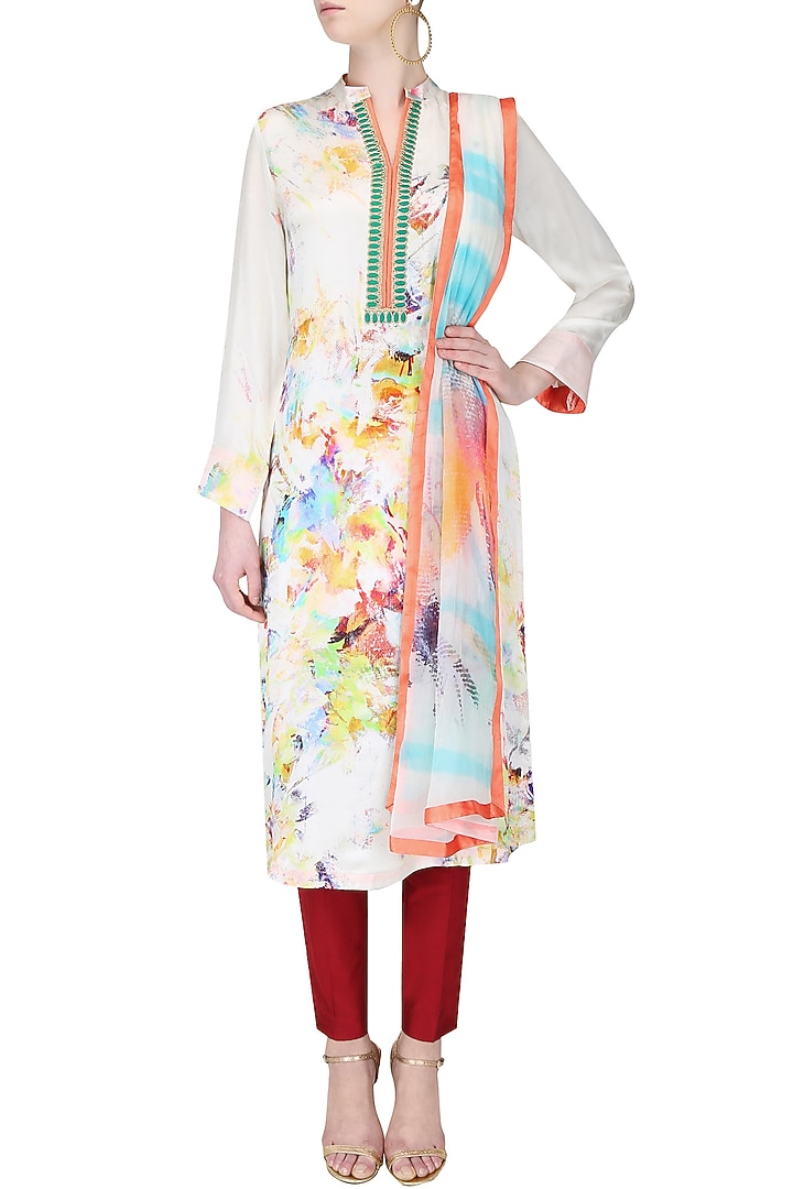 Flamingo by Shubhani Talwar presents Multicolour abstract printed kurta with dupatta available only at Pernia's Pop Up Shop.