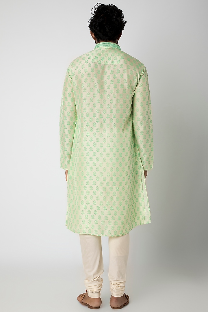 Emerald Green Natural Fiber & Cotton Kurta by ILAPTI Men at Pernia's Pop Up Shop