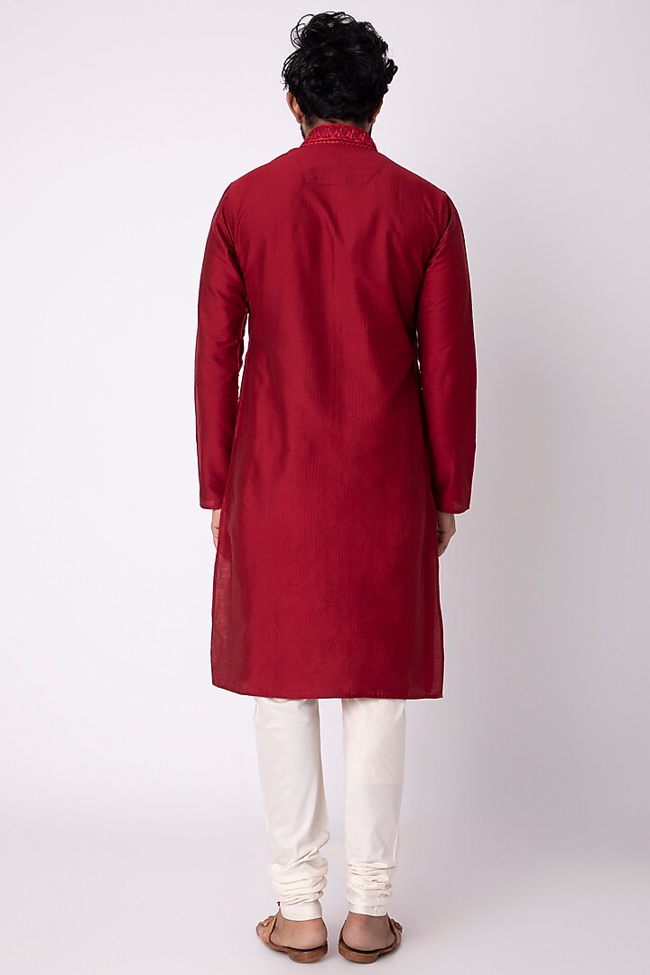 Maroon Natural Fiber & Cotton Kurta by ILAPTI Men at Pernia's Pop Up Shop