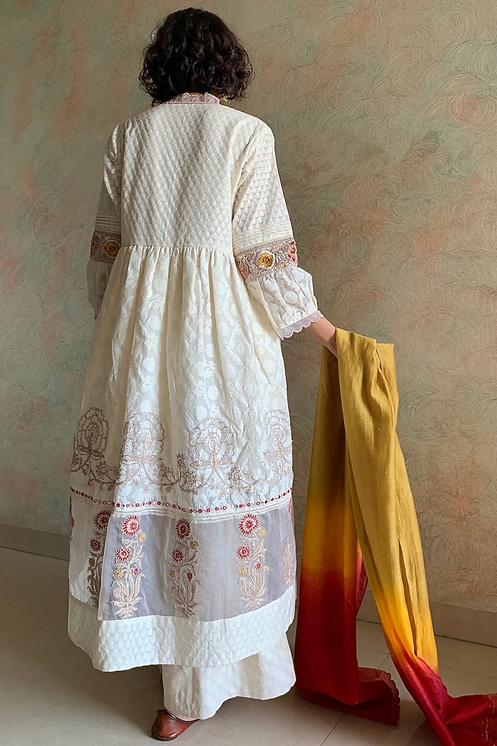 Off-White Hand Embroidered Scalloped Party Wear Anarkali Set by FINE THREADS BY HINA & NIKHAT at Pernia's Pop Up Shop