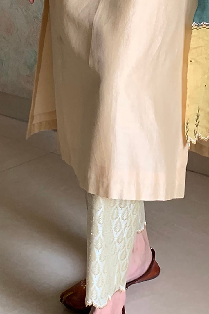 Beige Embroidered Straight Kurta Set by FINE THREADS BY HINA & NIKHAT at Pernia's Pop Up Shop