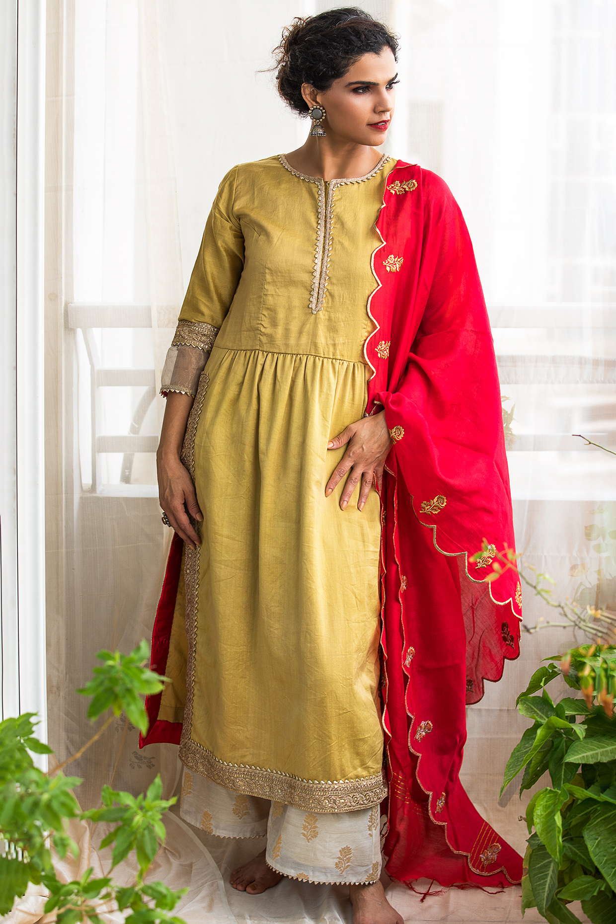 Golden Embroidered Gathered Long Kurta Set by FINE THREADS BY HINA & NIKHAT at Pernia's Pop Up Shop