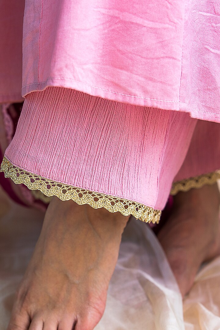 Onion Pink Embroidered Panelled Anarkali Set by FINE THREADS BY HINA & NIKHAT at Pernia's Pop Up Shop