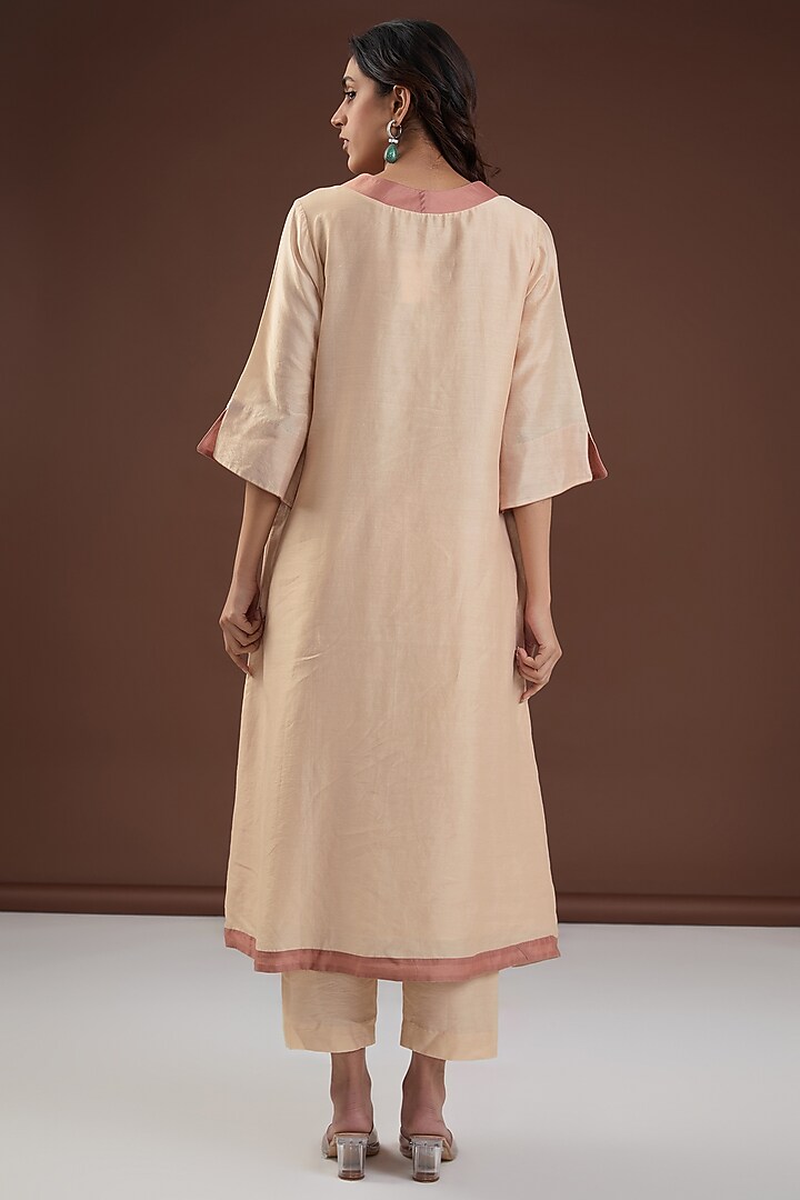 Champagne Chanderi Silk A-Line Kurta Set by FINE THREADS BY HINA & NIKHAT at Pernia's Pop Up Shop