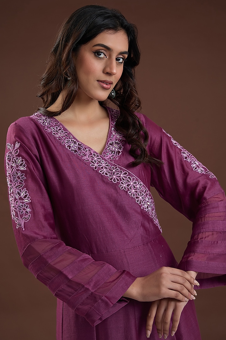 Aubergine Chanderi Silk Dori Embroidered Party Wear Anarkali Set by FINE THREADS BY HINA & NIKHAT at Pernia's Pop Up Shop