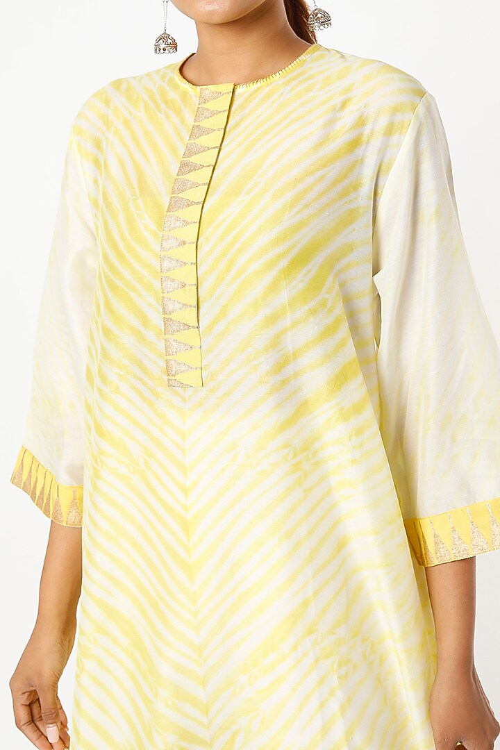 Lime Tie & Dye Tunic by ILAPTI at Pernia's Pop Up Shop