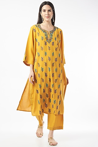 Citrus Yellow Embroidered Handwoven Kurta Set by ILAPTI