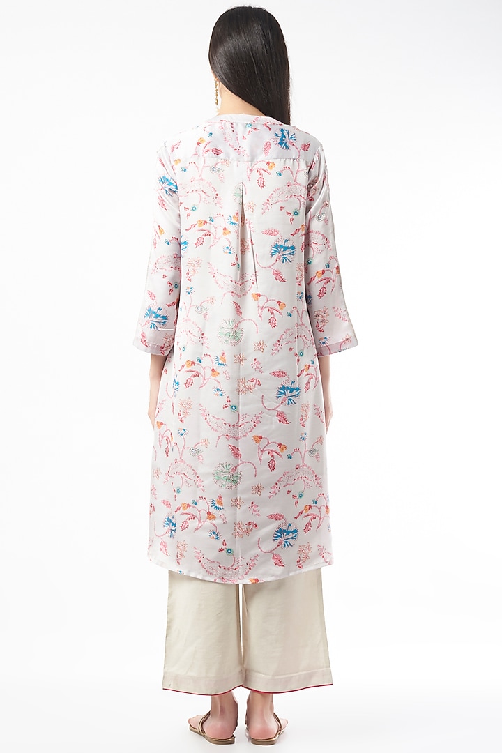 Grey Printed Handwoven Straight Kurta Set by ILAPTI at Pernia's Pop Up Shop