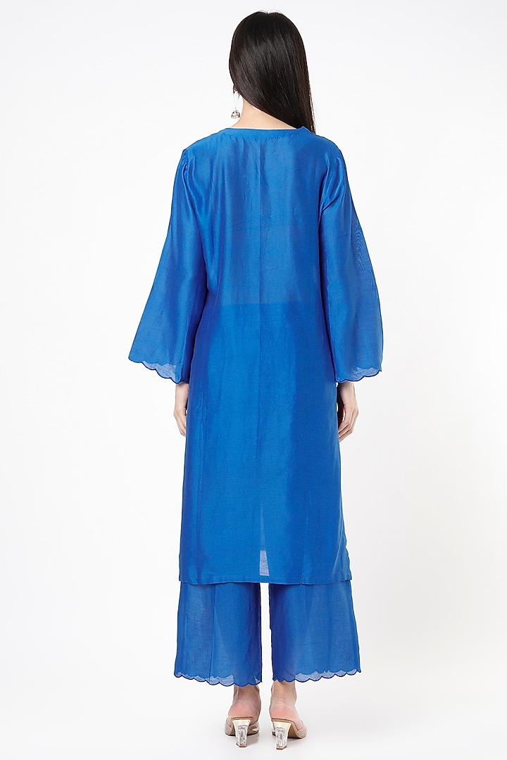 Cobalt Blue Chanderi Kurta Set by ILAPTI at Pernia's Pop Up Shop