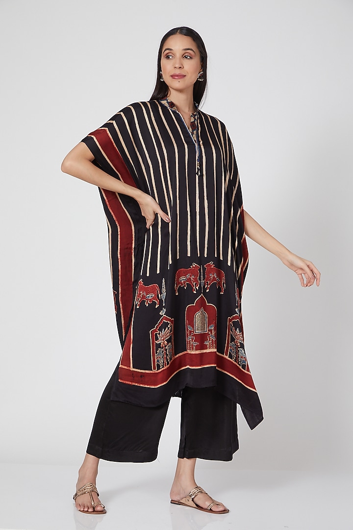 Black Silk Pichwai Kaftan Kurta Set by ILAPTI at Pernia's Pop Up Shop