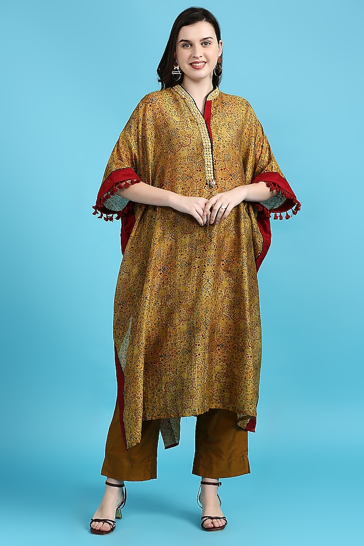 Yellow Printed Kaftan Set by ILAPTI at Pernia's Pop Up Shop