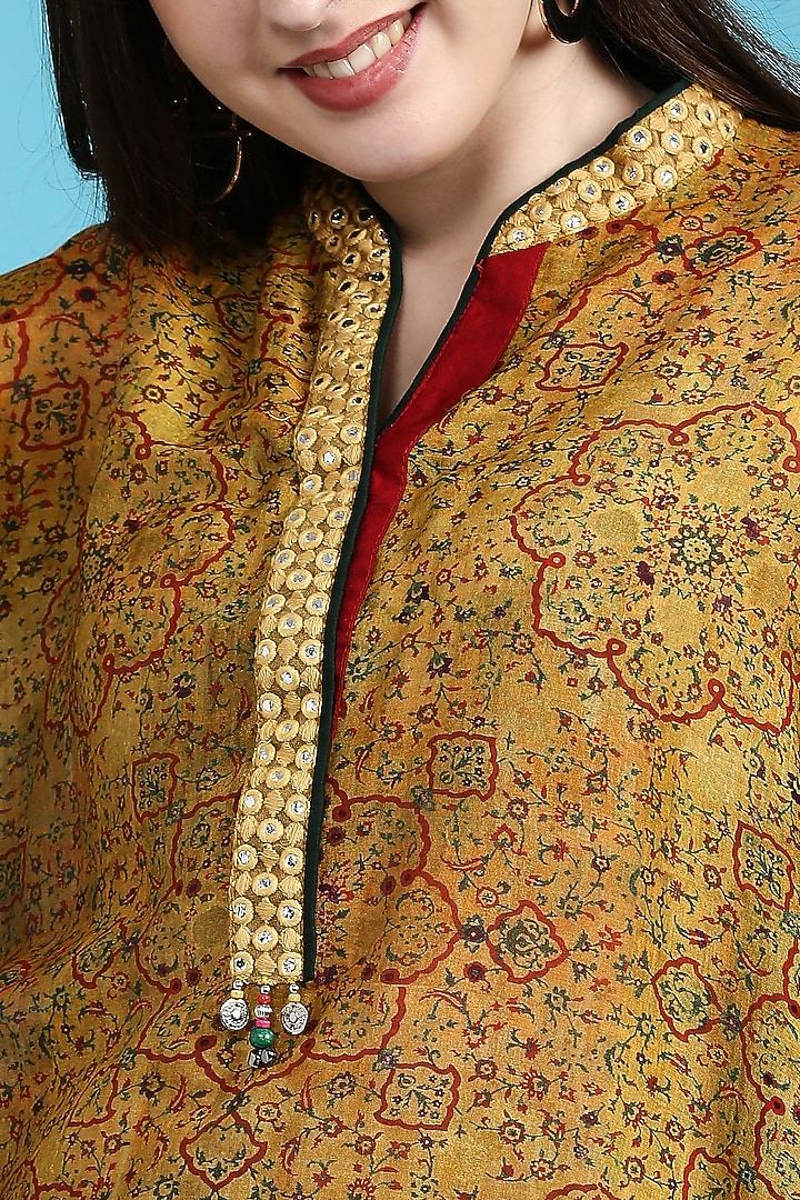 Yellow Printed Kaftan Set by ILAPTI at Pernia's Pop Up Shop
