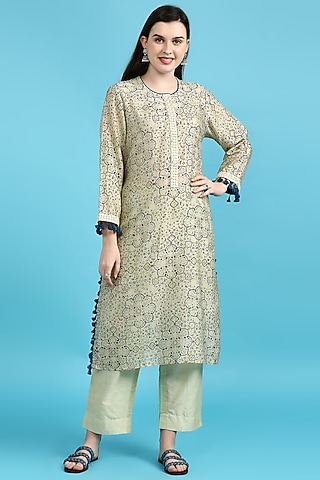 Beige Printed Kurta Set by ILAPTI