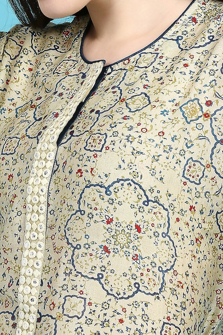 Beige Printed Kurta Set by ILAPTI at Pernia's Pop Up Shop