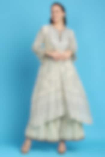 White & Blue Bandhani Printed Kurta Set by ILAPTI at Pernia's Pop Up Shop