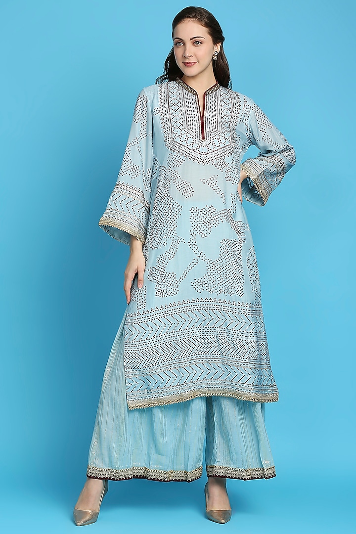 Blue Digital Printed Kurta Set by ILAPTI at Pernia's Pop Up Shop