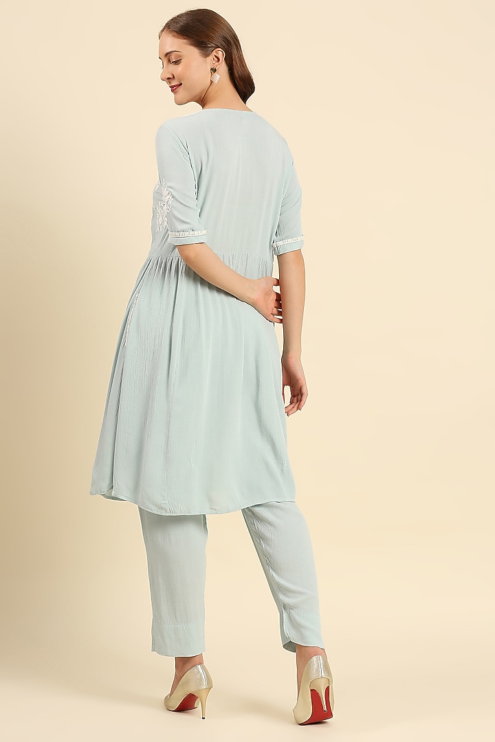 Blue Crepe Wrinkle Woven Kurta Set by ILAPTI at Pernia's Pop Up Shop