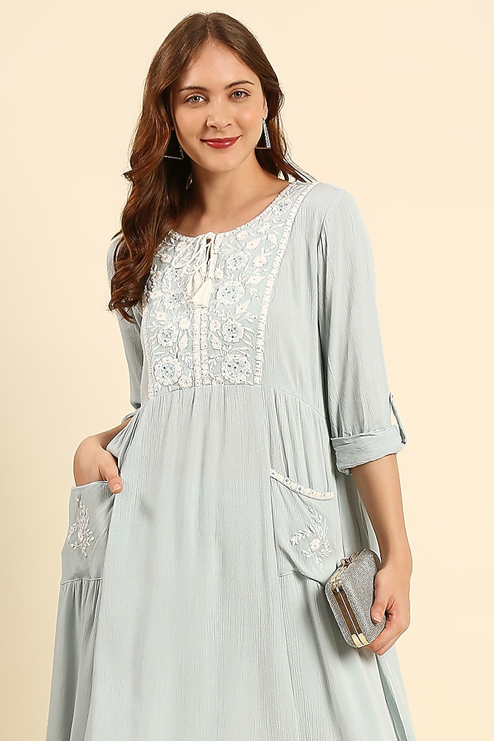 Blue Crepe Woven Long Kurta Set by ILAPTI at Pernia's Pop Up Shop