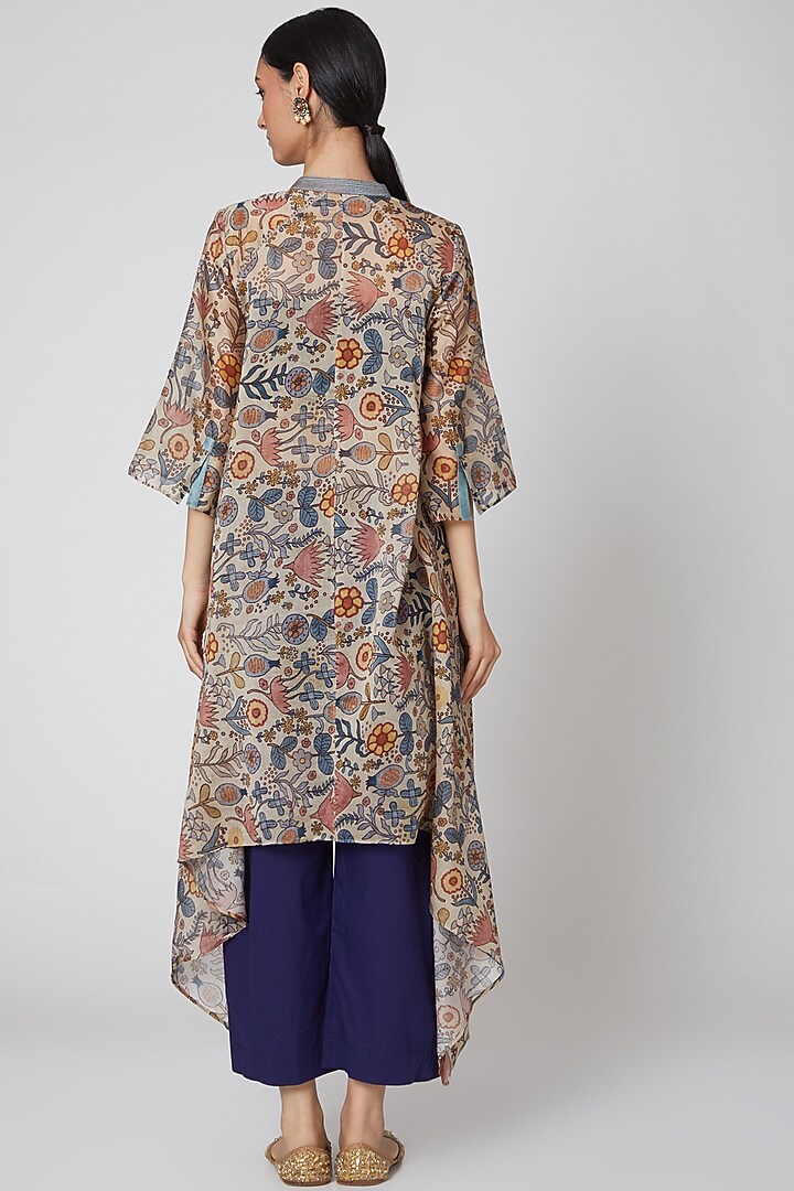 Grey Asymmetric Kalamkari Kurta by ILAPTI at Pernia's Pop Up Shop