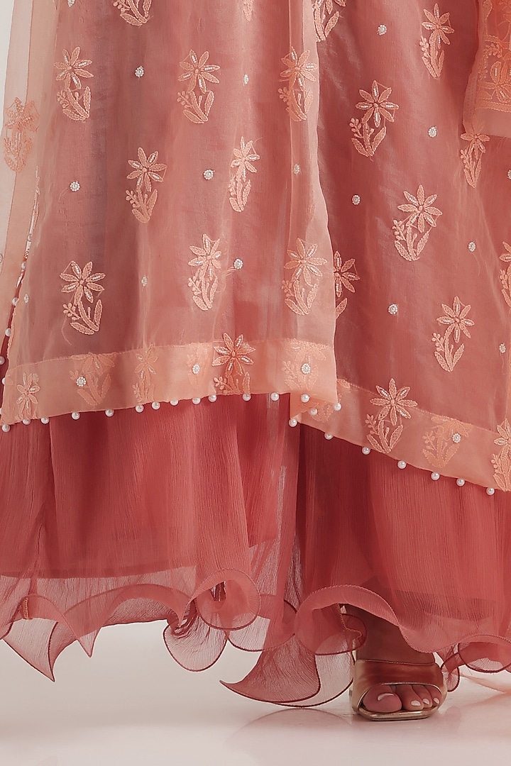 Peach Organza Chikankari Embroidered Kurta Set by World Of Folklore at Pernia's Pop Up Shop