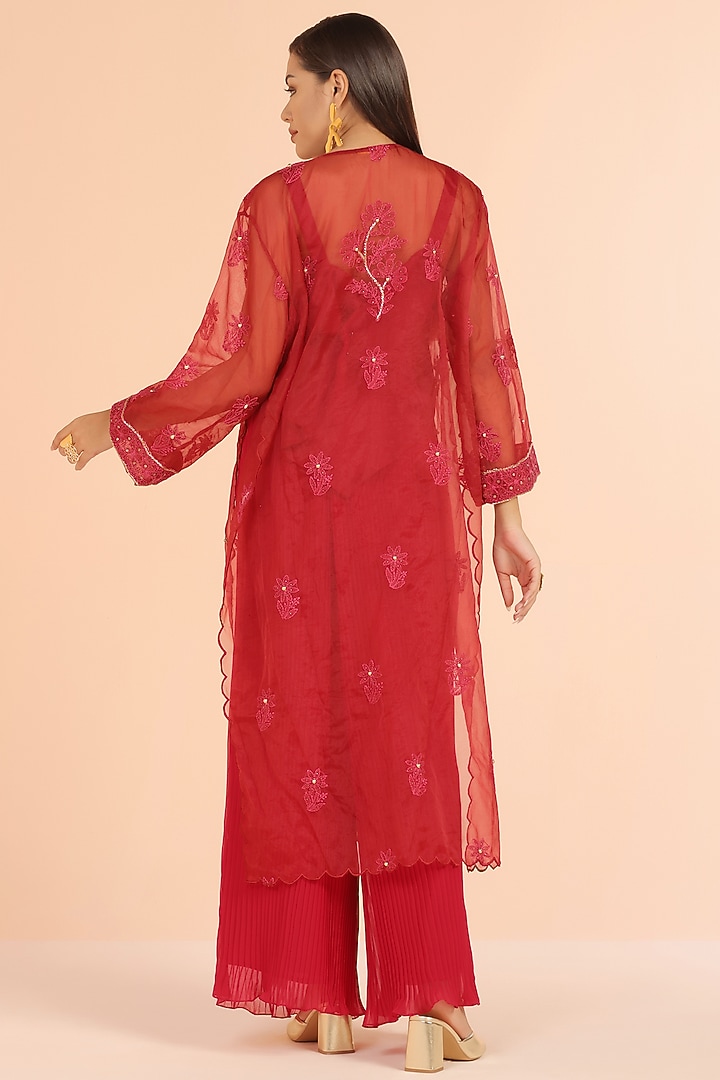 Red Silk Organza Chikankari Embroidered Kurta Set by World Of Folklore at  Pernia's Pop Up Shop 2026
