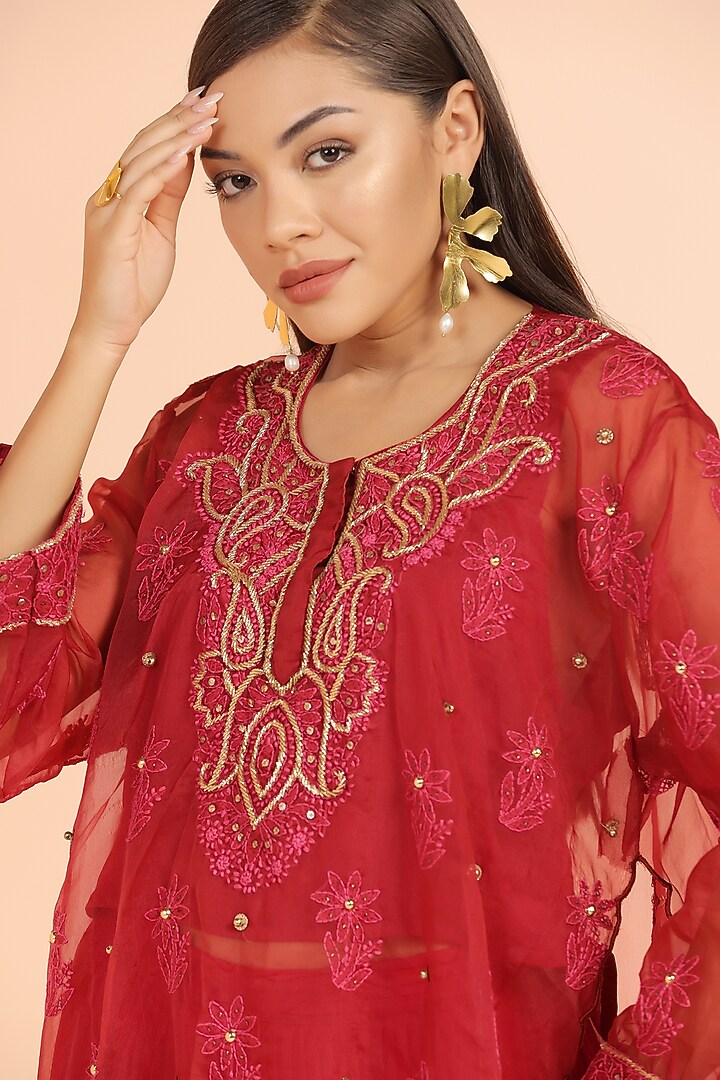 Red Silk Organza Chikankari Embroidered Kurta Set by World Of Folklore at Pernia's Pop Up Shop