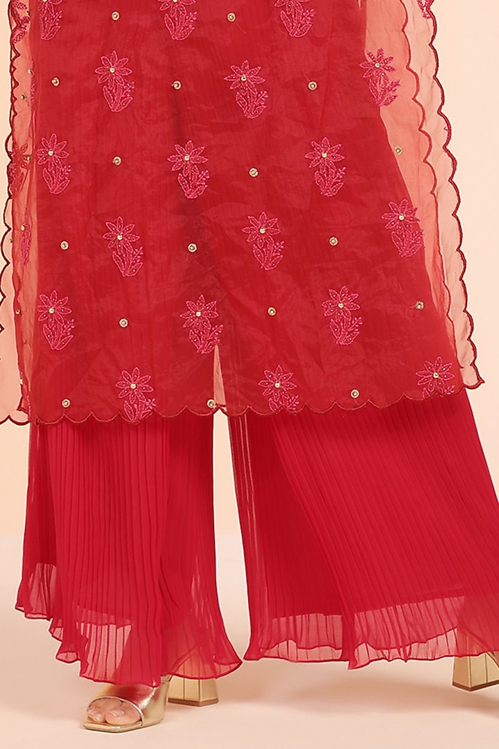 Red Silk Organza Chikankari Embroidered Kurta Set by World Of Folklore at Pernia's Pop Up Shop