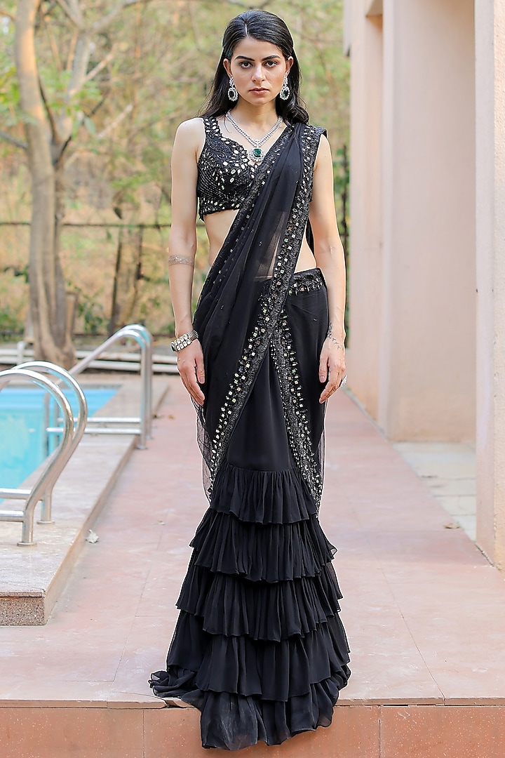 Black Georgette Mirror embroidered Ruffled Skirt Saree Set by Foram Patel at Pernia's Pop Up Shop