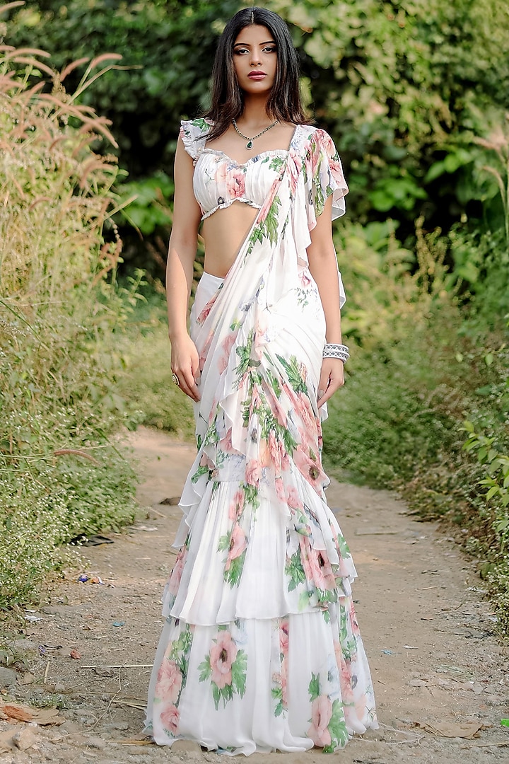 White Georgette Floral Printed Ruffled Pre-Draped Saree Set by Foram Patel at Pernia's Pop Up Shop