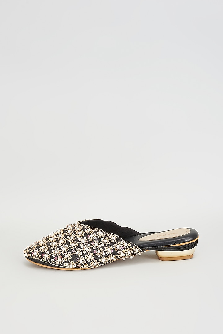 Gold Rexine Embroidered Juttis by Foot Fuel at Pernia's Pop Up Shop