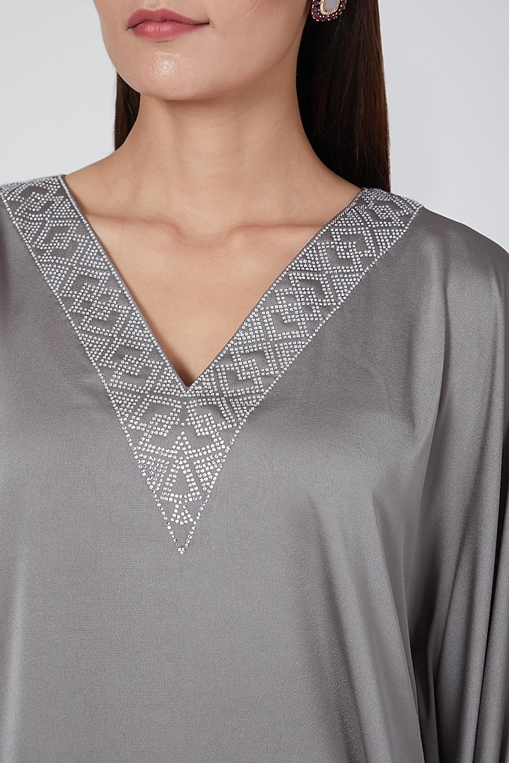 Grey Embellished Kaftan Top by First Resort by Ramola Bachchan at Pernia's Pop Up Shop
