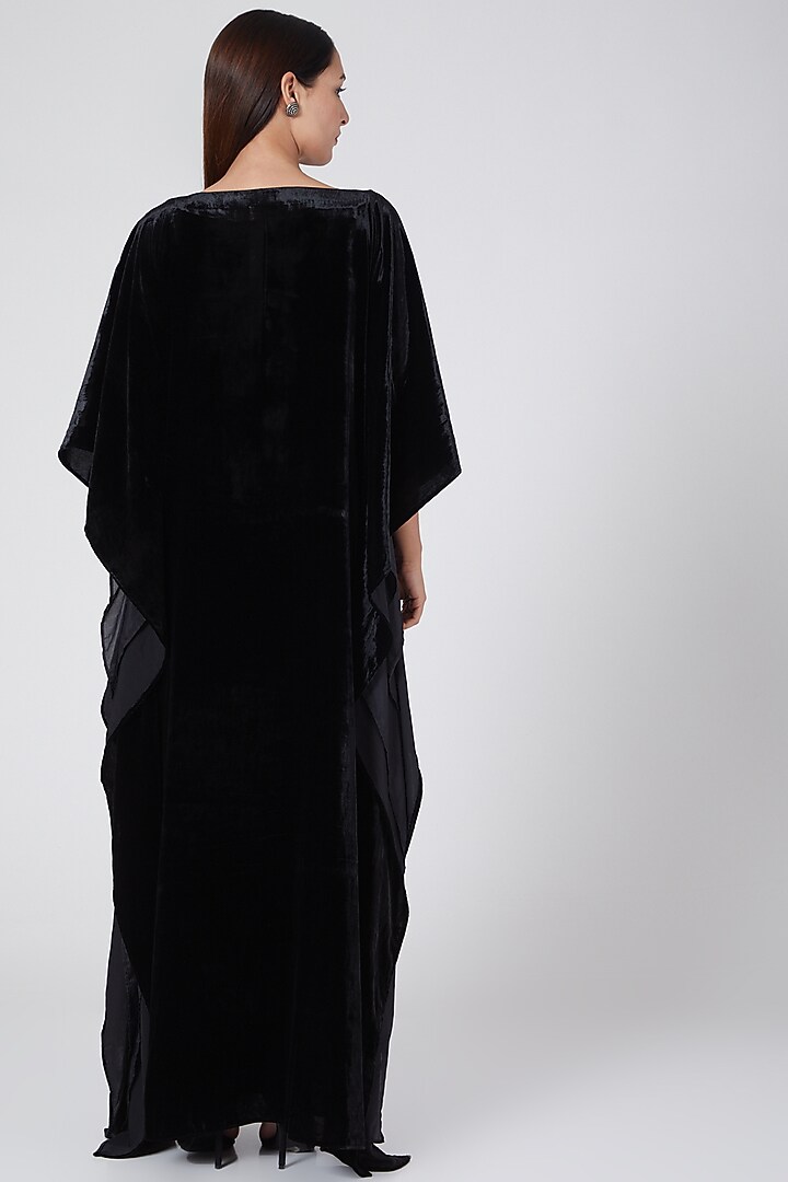 Black Animal Printed Kaftan by First Resort by Ramola Bachchan at Pernia's Pop Up Shop