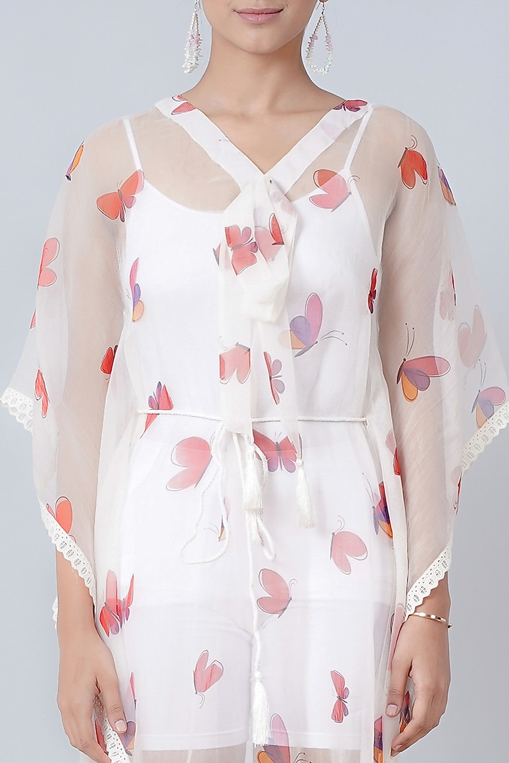 White Printed Kaftan With Tasseled Belt by First Resort by Ramola Bachchan at Pernia's Pop Up Shop