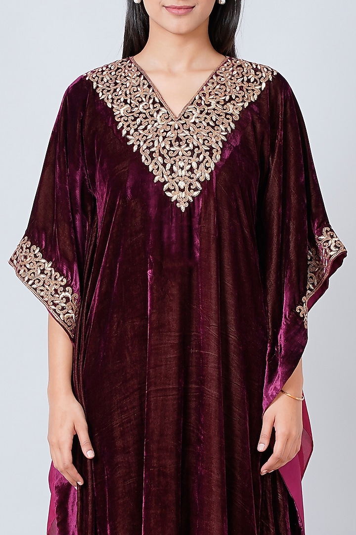 Maroon Embroidered Maxi Kaftan by First Resort by Ramola Bachchan at Pernia's Pop Up Shop