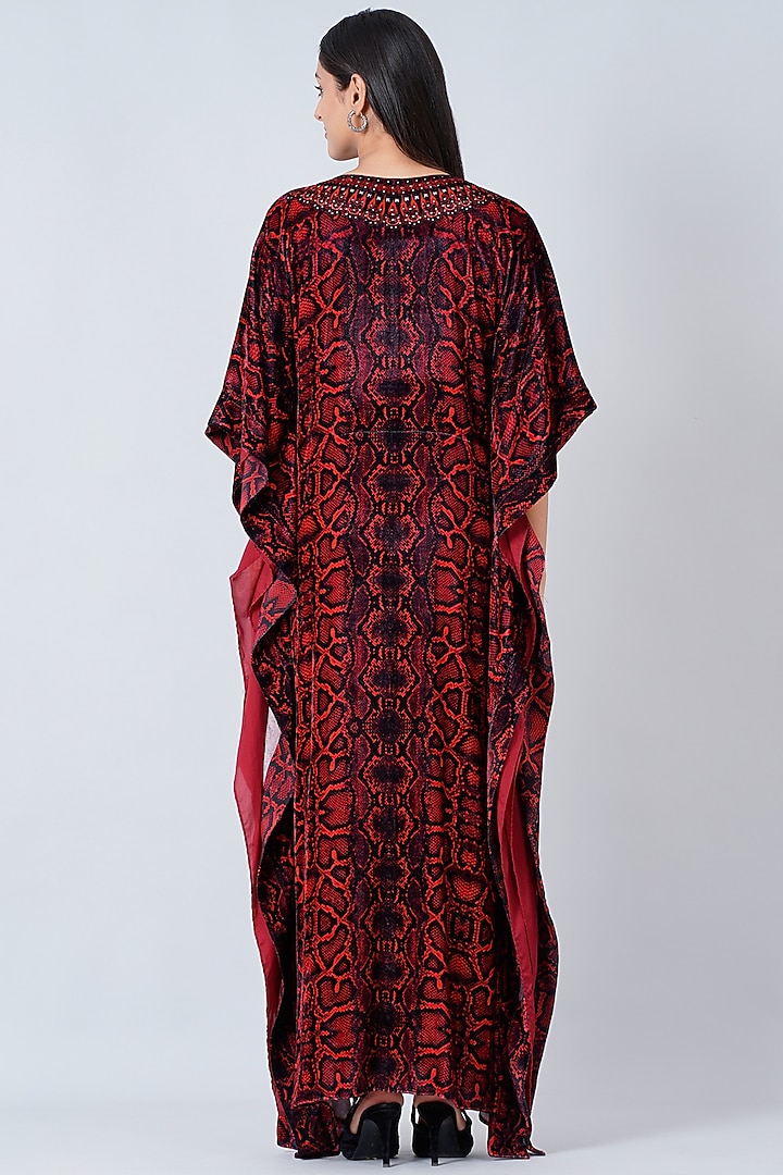 Red Embellished Maxi Kaftan by First Resort by Ramola Bachchan at Pernia's Pop Up Shop