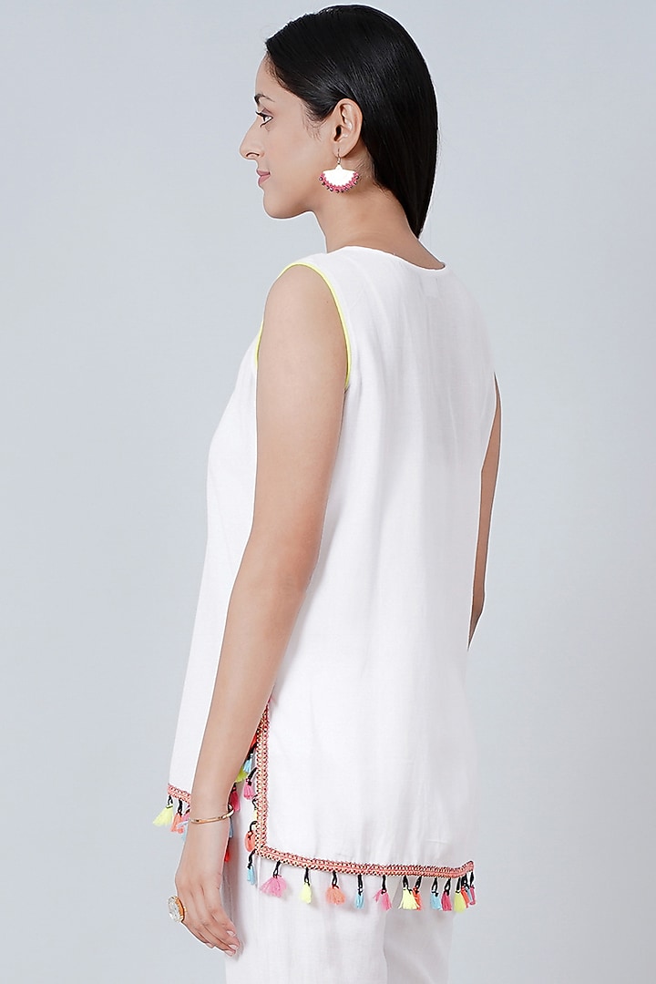 White Patchwork Applique Top by First Resort by Ramola Bachchan at Pernia's Pop Up Shop