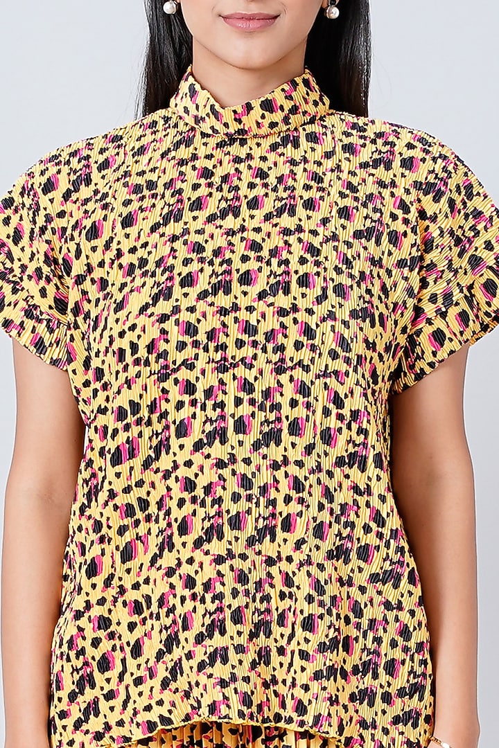 Yellow Printed Top by First Resort by Ramola Bachchan at Pernia's Pop Up Shop
