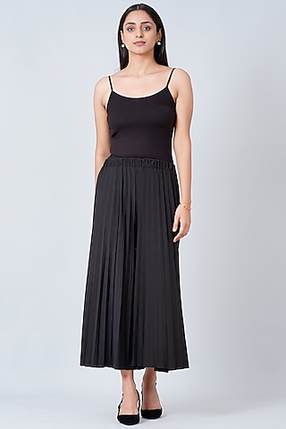 Black Pleated Palazzo Pants by First Resort by Ramola Bachchan