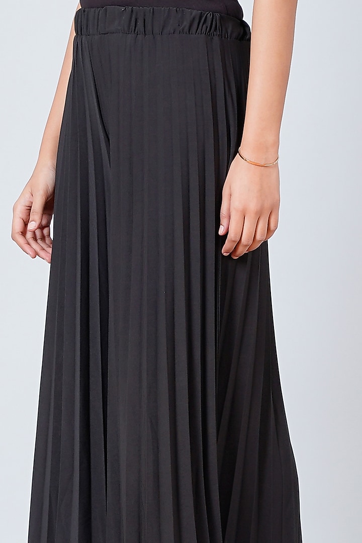 Black Pleated Palazzo Pants by First Resort by Ramola Bachchan at Pernia's Pop Up Shop