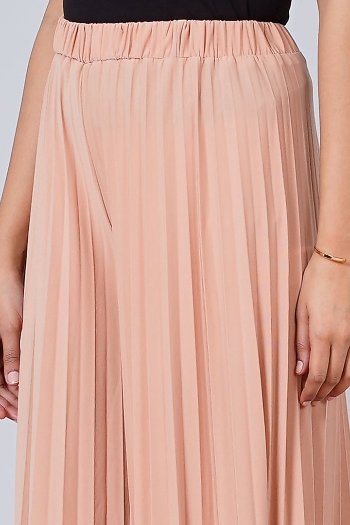 Peach Pleated Palazzo Pants by First Resort by Ramola Bachchan at Pernia's Pop Up Shop