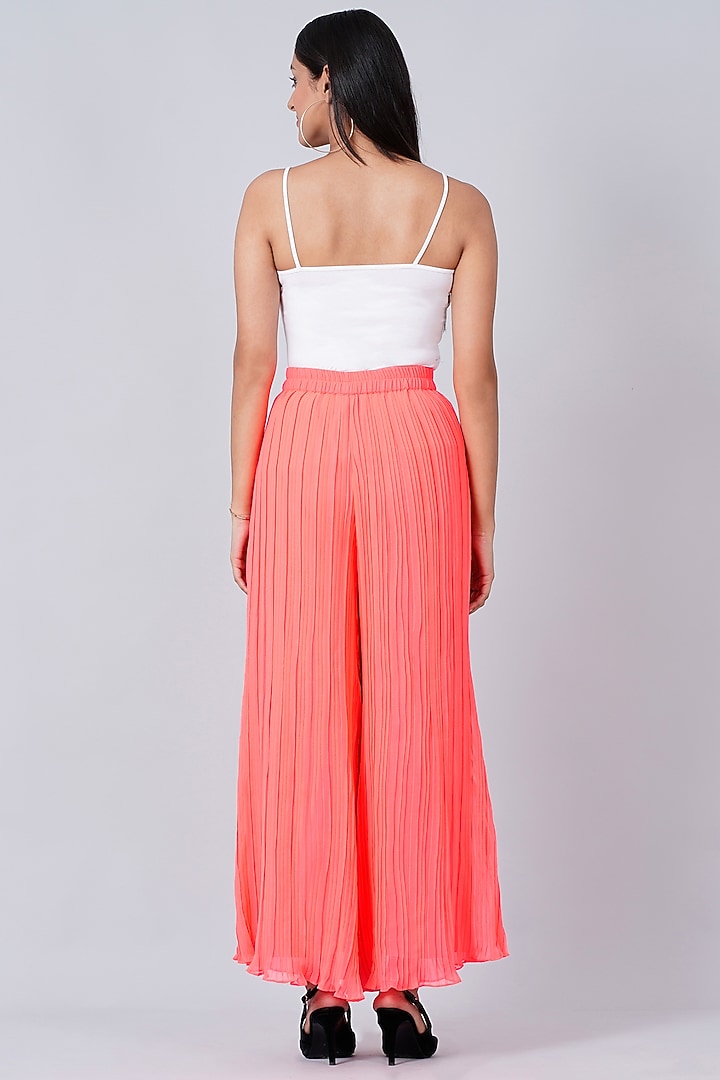 Neon Pink Pleated Palazzo Pants by First Resort by Ramola Bachchan at  Pernia's Pop Up Shop 2026