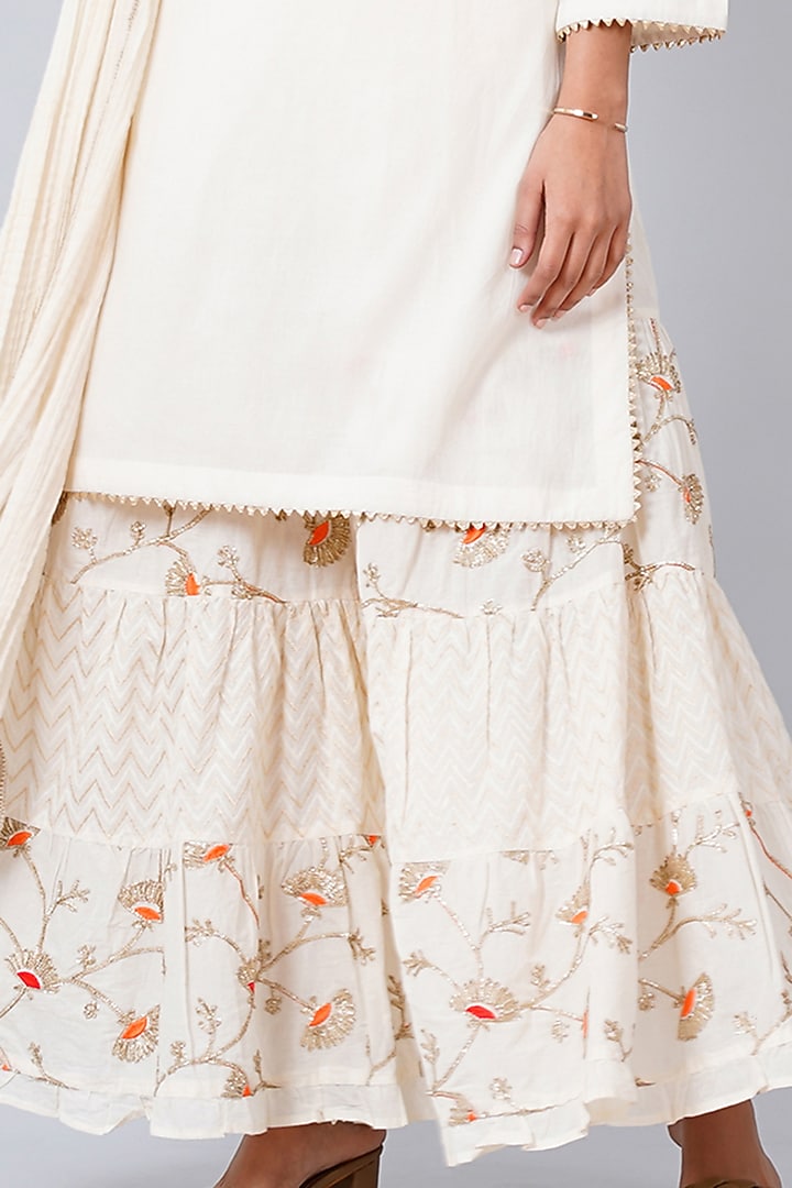 Off-White Cotton Cambric Sharara Set by First Resort by Ramola Bachchan at Pernia's Pop Up Shop